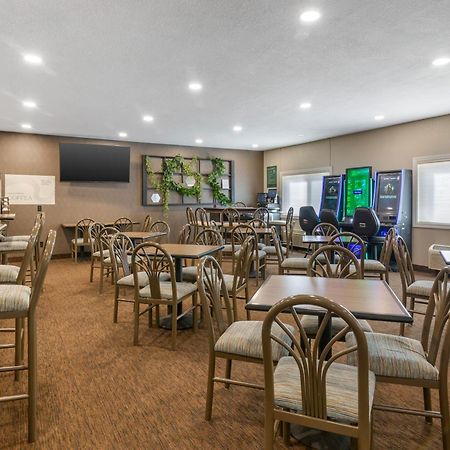 Everspring Suites Bismarck  Kültér fotó