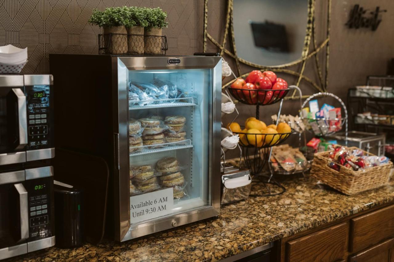 Everspring Suites Bismarck  Kültér fotó