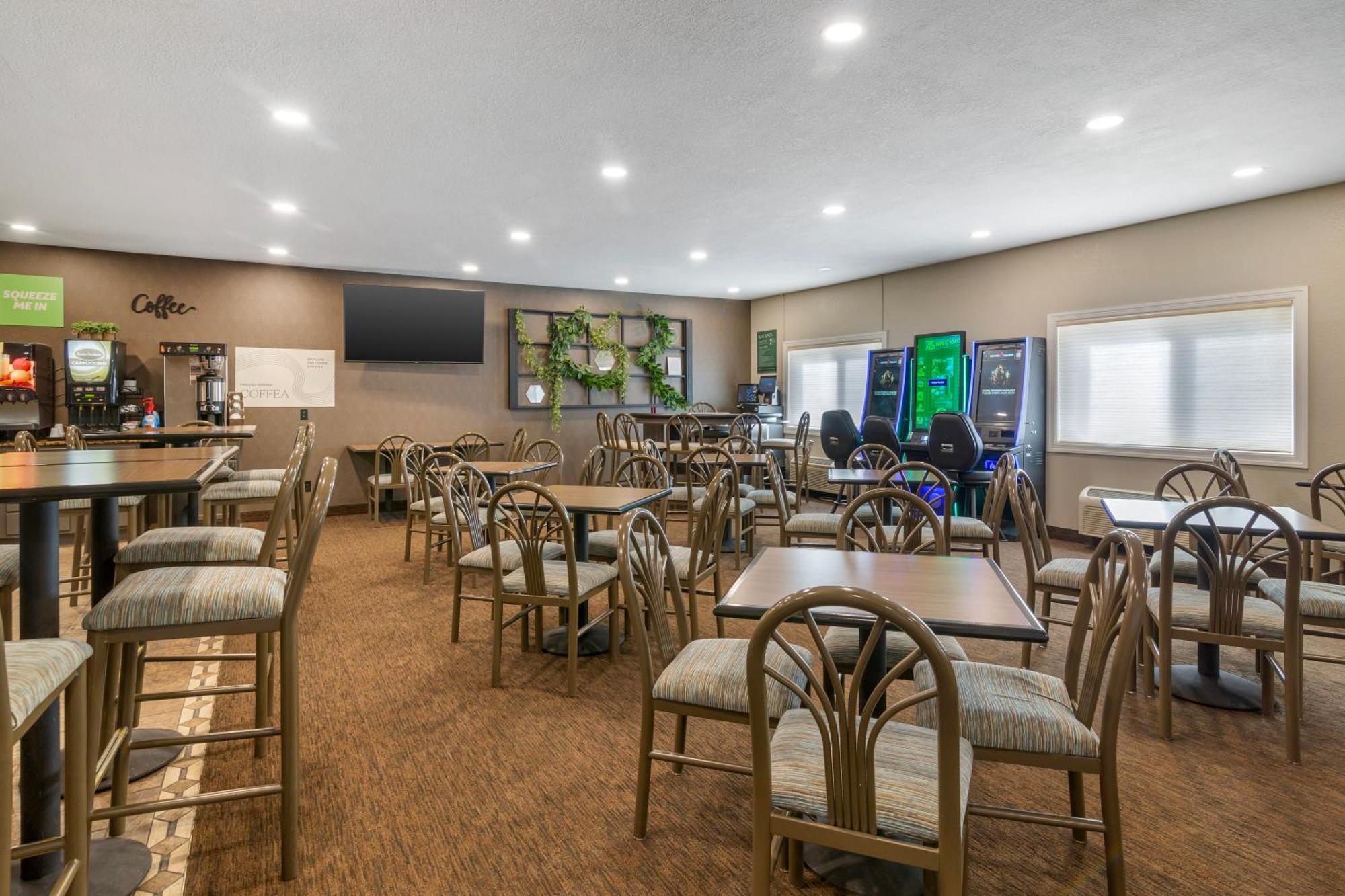 Everspring Suites Bismarck  Kültér fotó