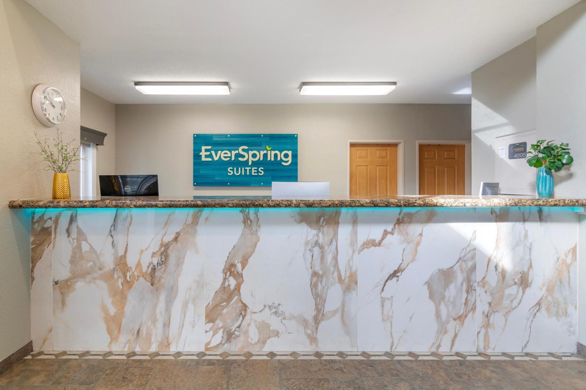 Everspring Suites Bismarck  Kültér fotó