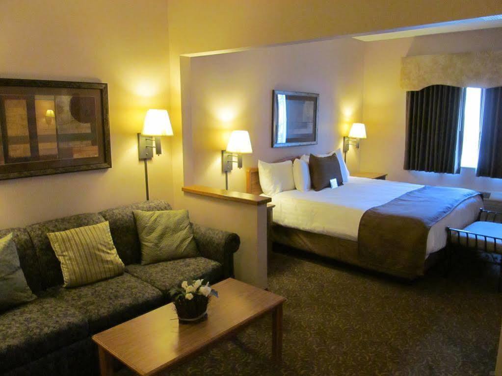 Everspring Suites Bismarck  Kültér fotó
